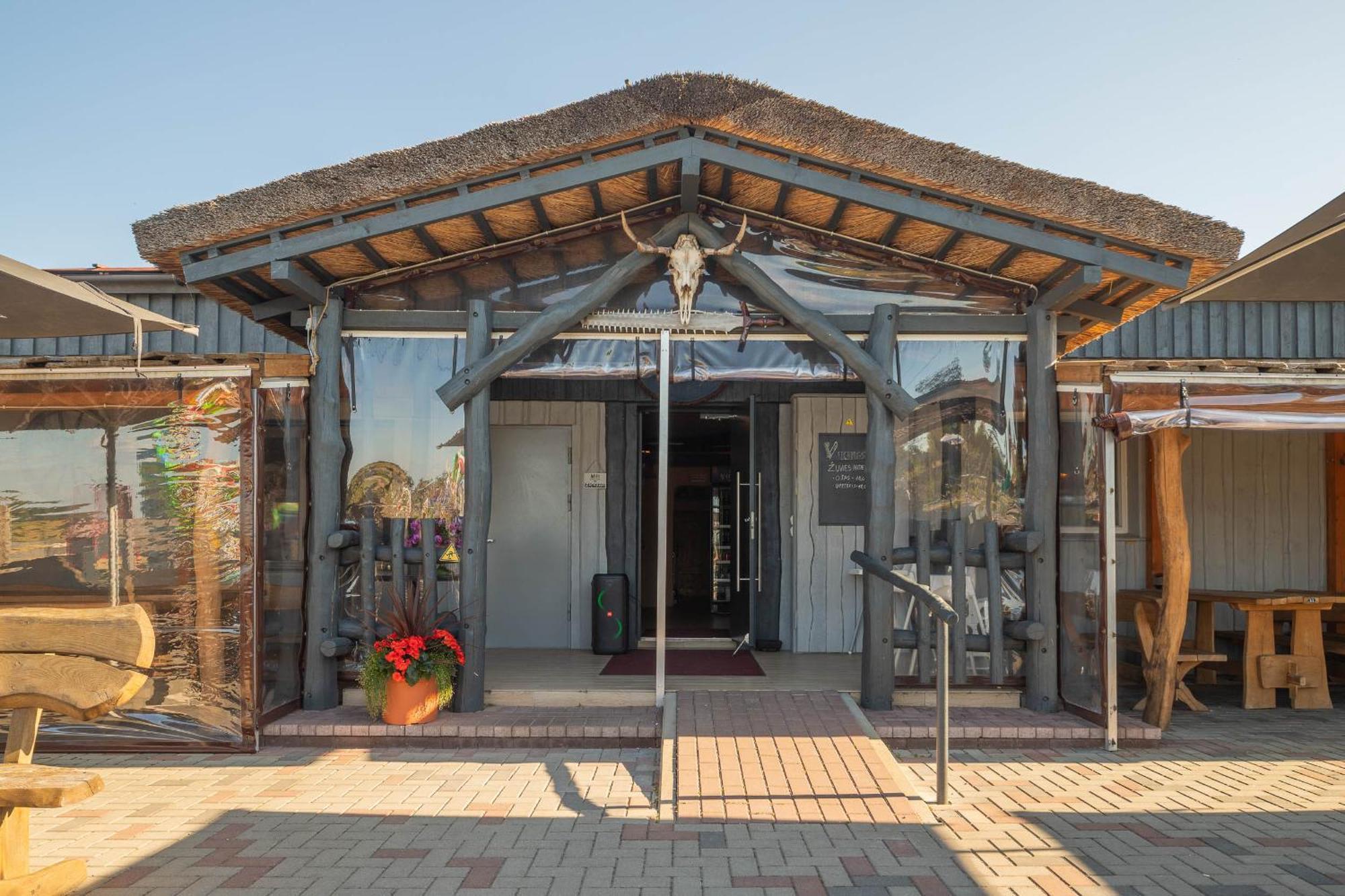 Kuren Hostel Каркле Экстерьер фото