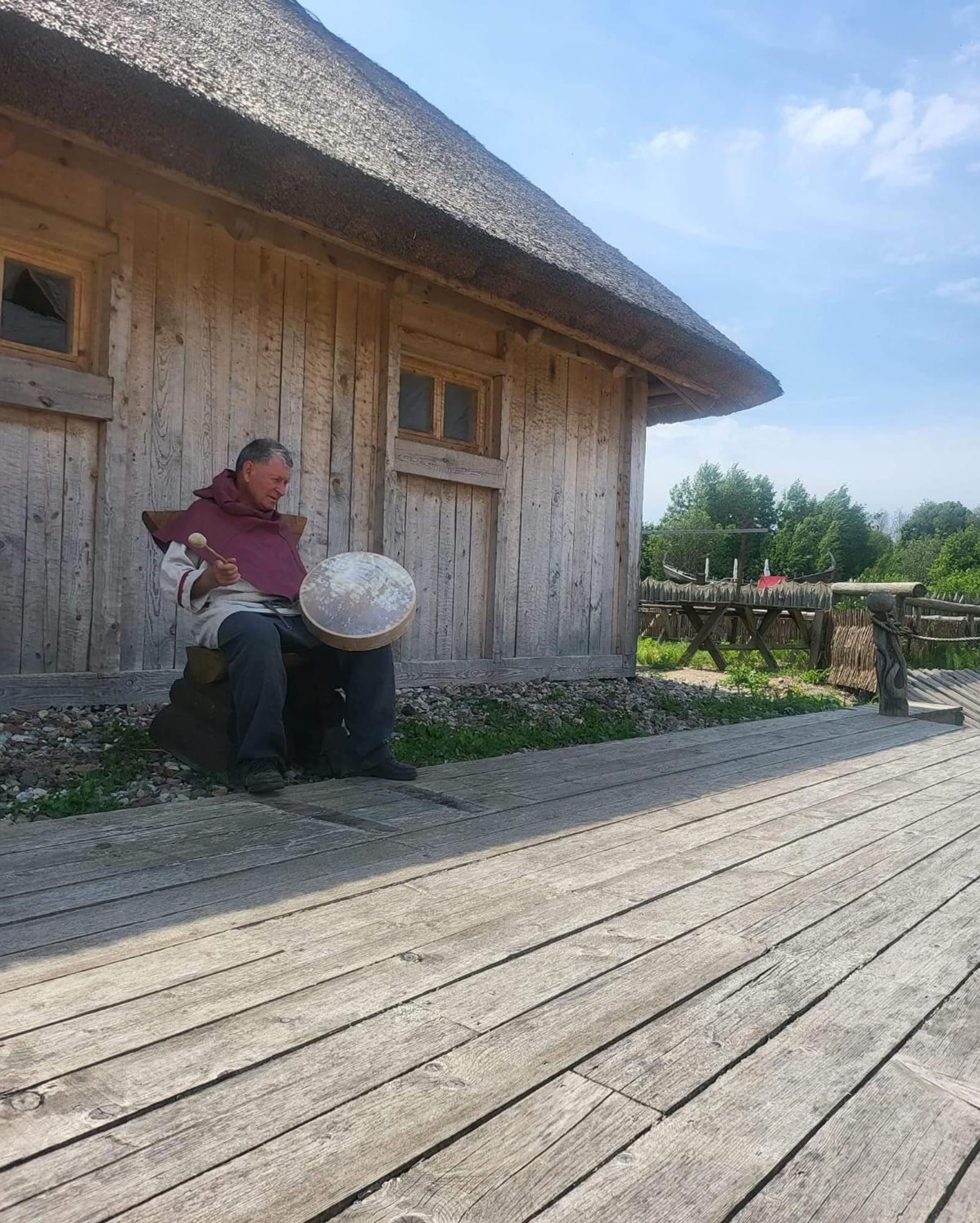 Kuren Hostel Каркле Экстерьер фото
